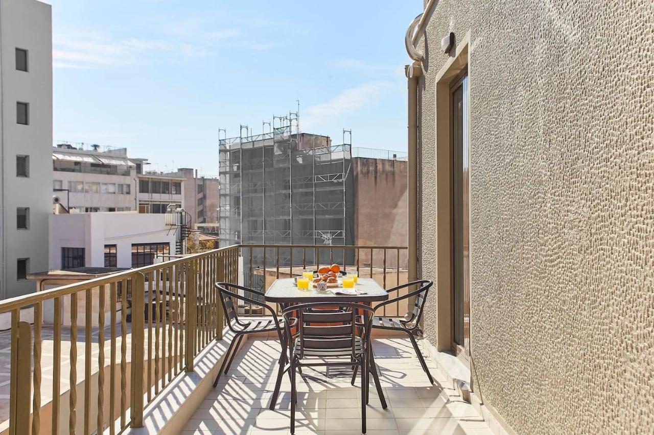 Spacious Suite W. Huge Balcony + Acropolis View Aten Exteriör bild